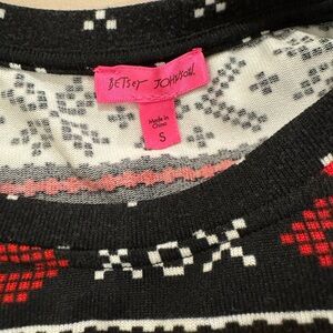 Betsey Johnson women’s pajama set